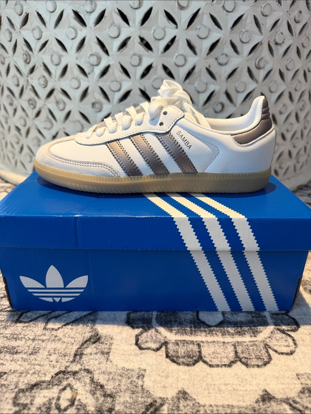 Women’s'Samba Shoes - White with Metallic Silver Stripes -6.5